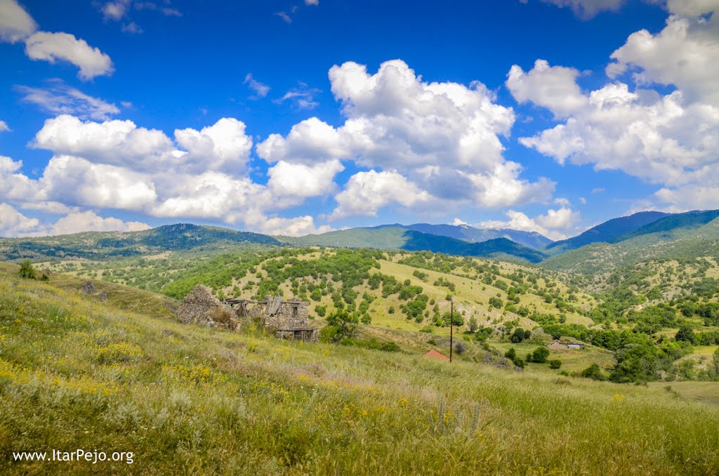 Во близина на село Будимирци by WhereIs Macedonia