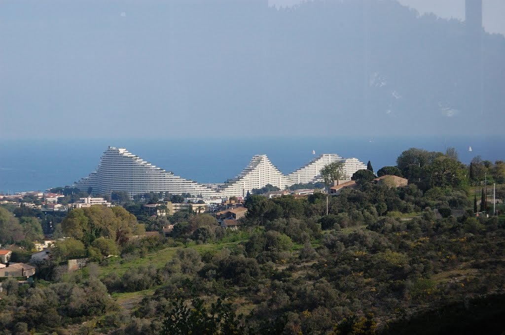 View from Amadeus' new building in Villeneuve Loubet by etravel