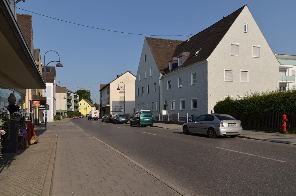 Bauernstraße, Gersthofen, Bayern, Juli 2015 by PETEGE