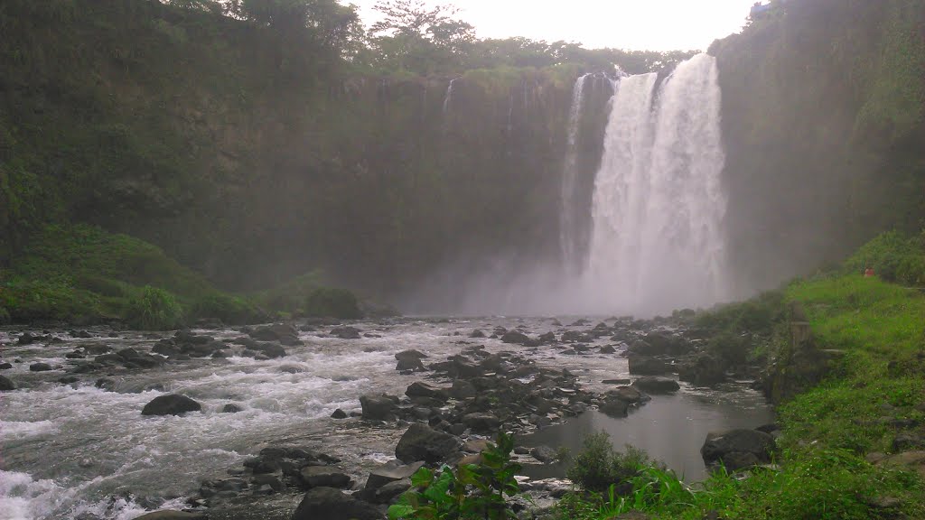 El salto de Eyipantla, Veracruz, México by David Orduña