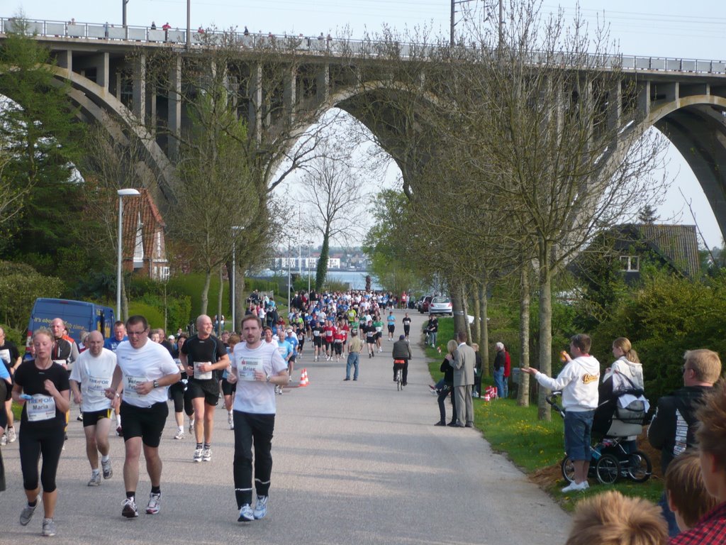 Lillebælt ½ Marathon ved den gamle bro by fopfoto