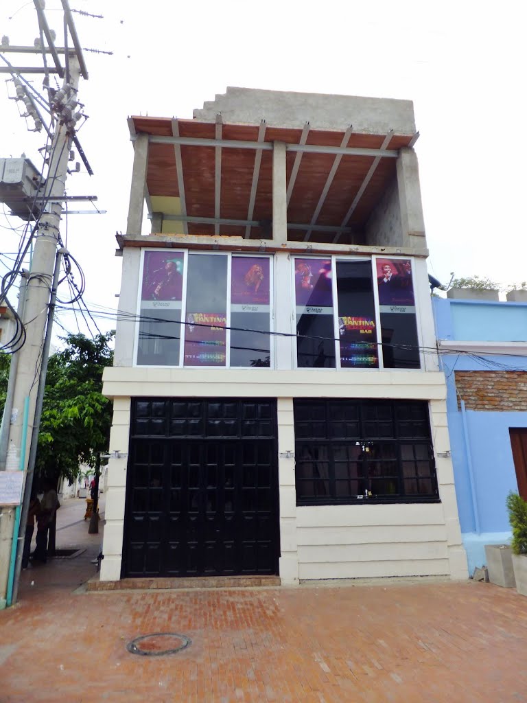 Br. Centro, Santa Marta, Magdalena, Colombia by Dr. Dr. Eireann Vive…