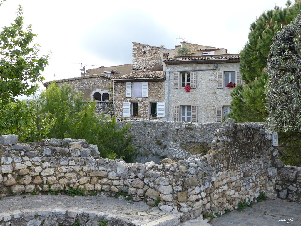 Saint-Paul-de-Vence. Le vieux village. by Jodaya