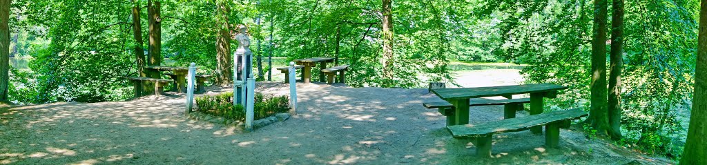 Panorama Insel der Besinnung im Garten der Schmetterlinge - Friedrichsruh by Rit@