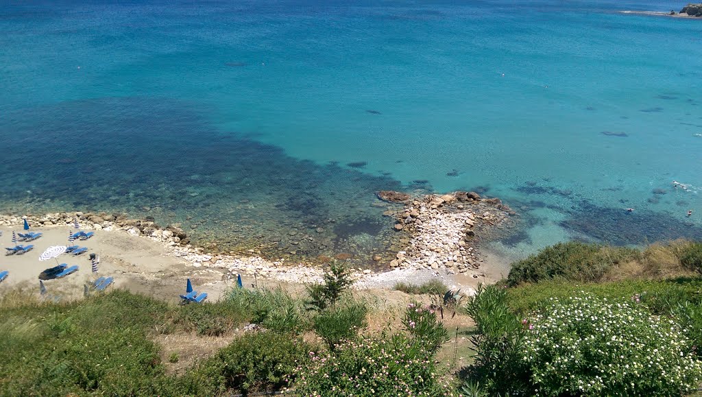 Neo Chorio, Cyprus by oraclealoft