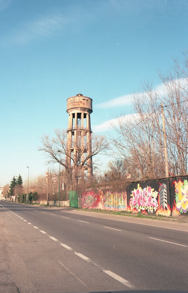 Sesto San giovanni, cisterna ex Falk by Matteo Vanini