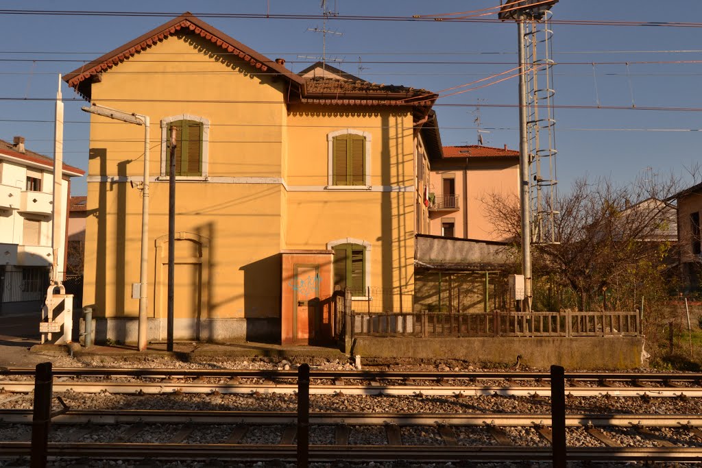 Manera, casa del casellante by Matteo Vanini