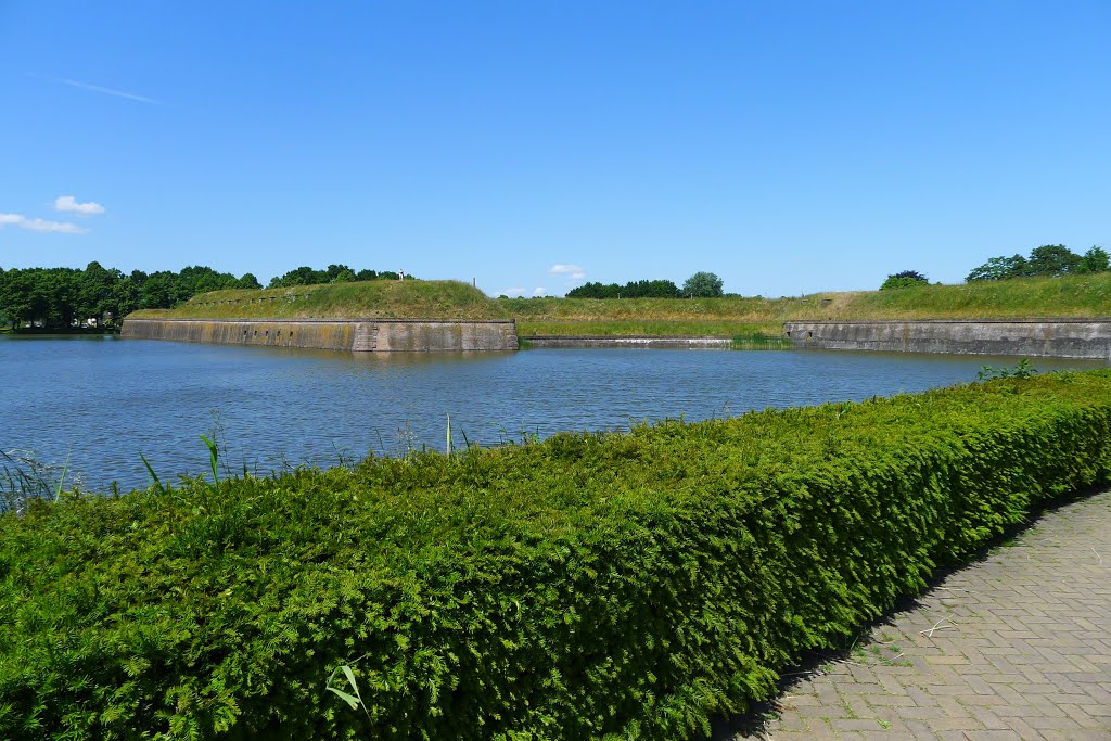 Naarden, Netherlands by fjk fjk