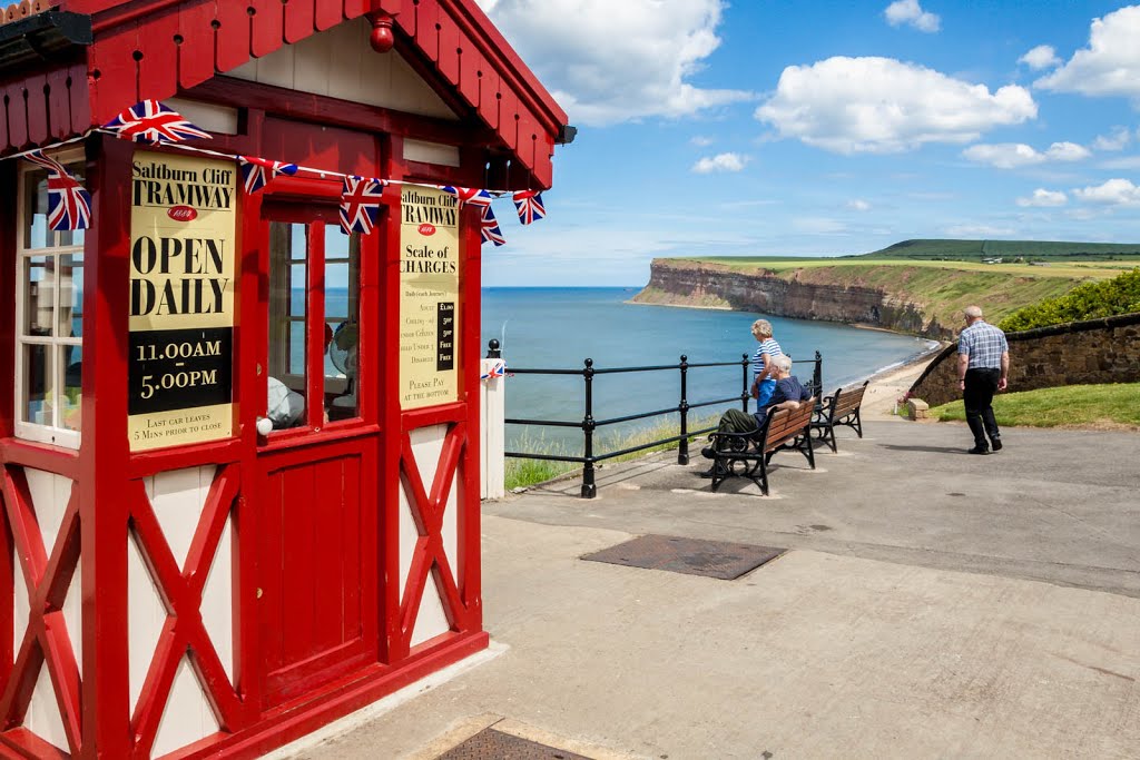 Saltburn by the Sea IMG_2127.jpg by Paul Lakin