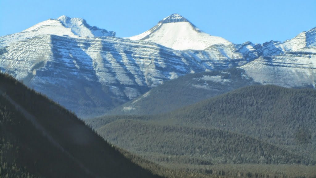 Kananaskis, AB T0L, Canada by skirtend3