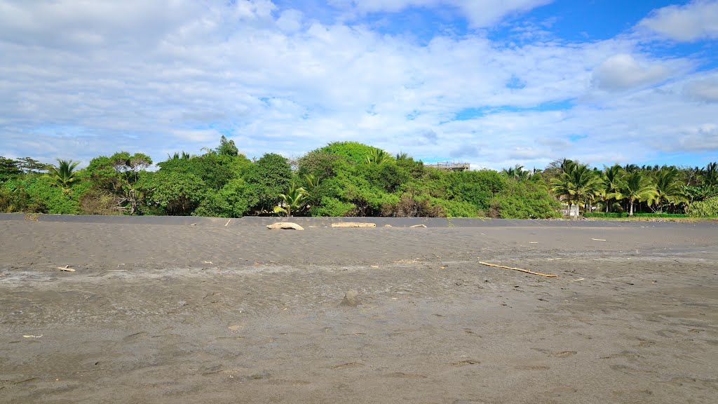 Guanacaste, Playa Azul, Costa Rica by latforum