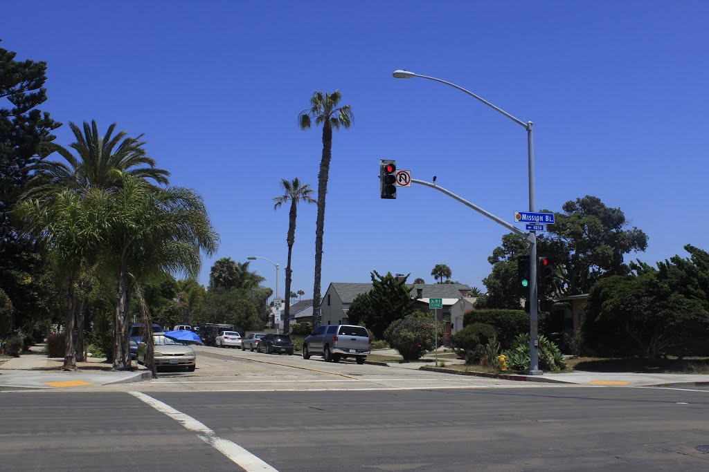 Law Street and Mission Blvd. Pacific Beach, San Diego, CA by AlexLiSu