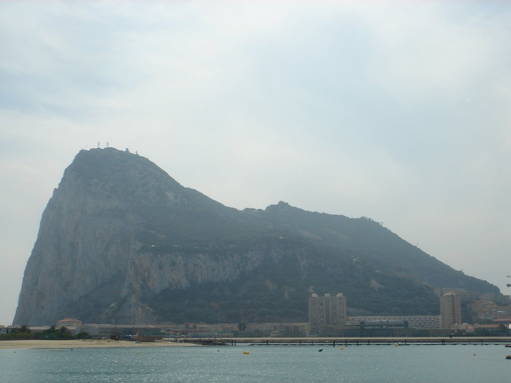 El Peñón de Gibraltar by Luitxi