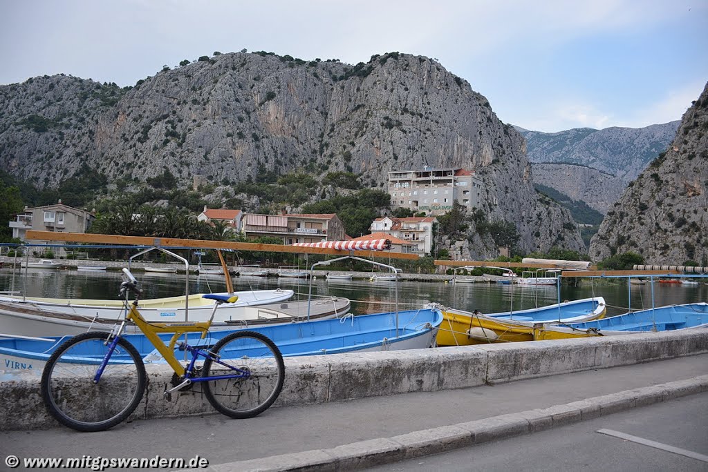 Rundfahrt Nord- + Mittel-Dalmatien: Omiš - Strand Igrane - Gebirgspass Biokovo - Cetina by Wandern mit GPS und …