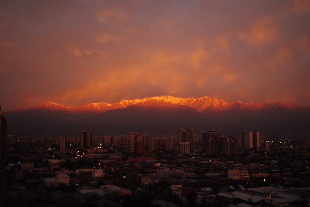 Santiago, Santiago Metropolitan Region, Chile by Hector Ordoñez