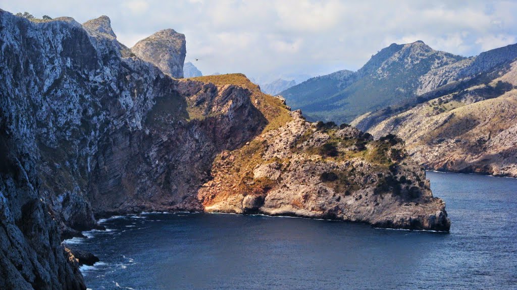 Peninsula Formentor by Jillipp