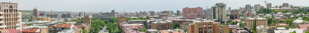 Kentron, Yerevan, Armenia by Pavel Sergeev