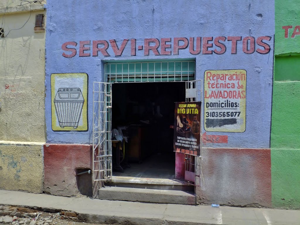 Br. Centro, Santa Marta, Magdalena, Colombia by Dr. Dr. Eireann Vive…