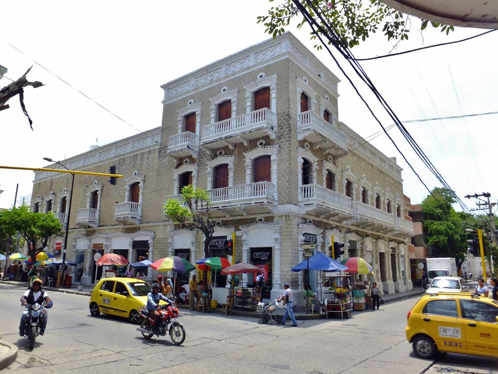 Br. Centro, Santa Marta, Magdalena, Colombia by Dr. Dr. Eireann Vive…