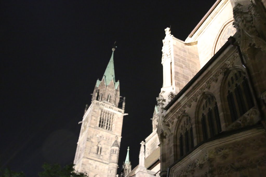 Altstadt - St. Lorenz, Nürnberg, Germany by Mike.Smitti