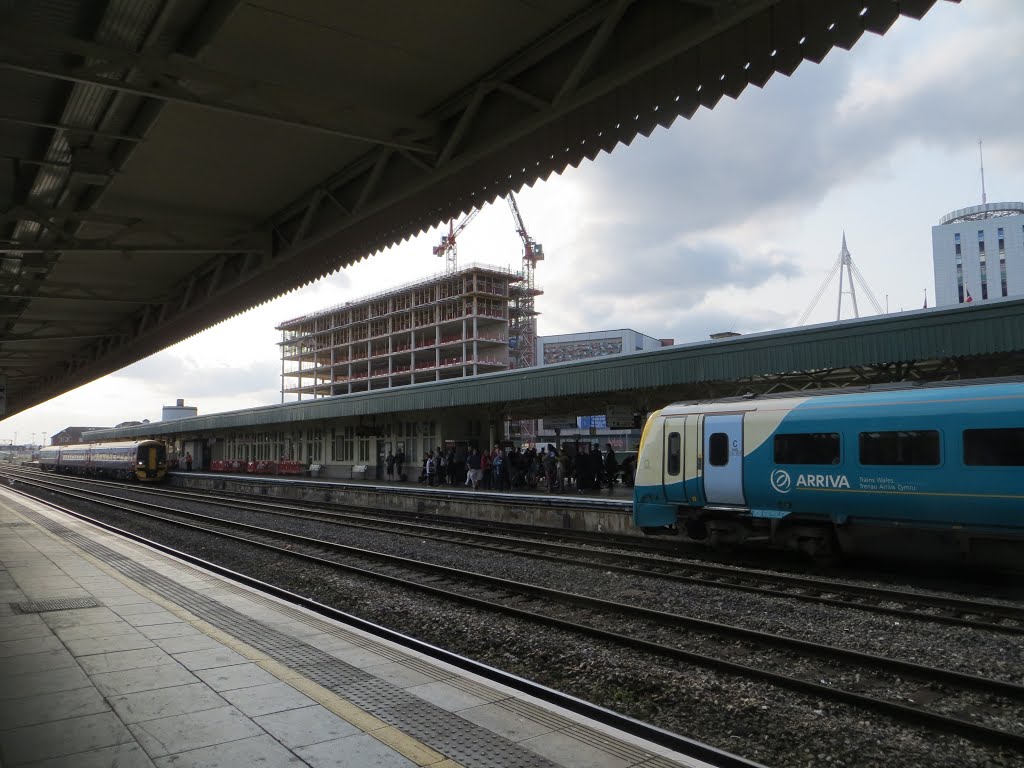 Cardiff Central Railway Station. - Gorsaf Reilffordd Caerdydd Canolog. by Craig J. Davies