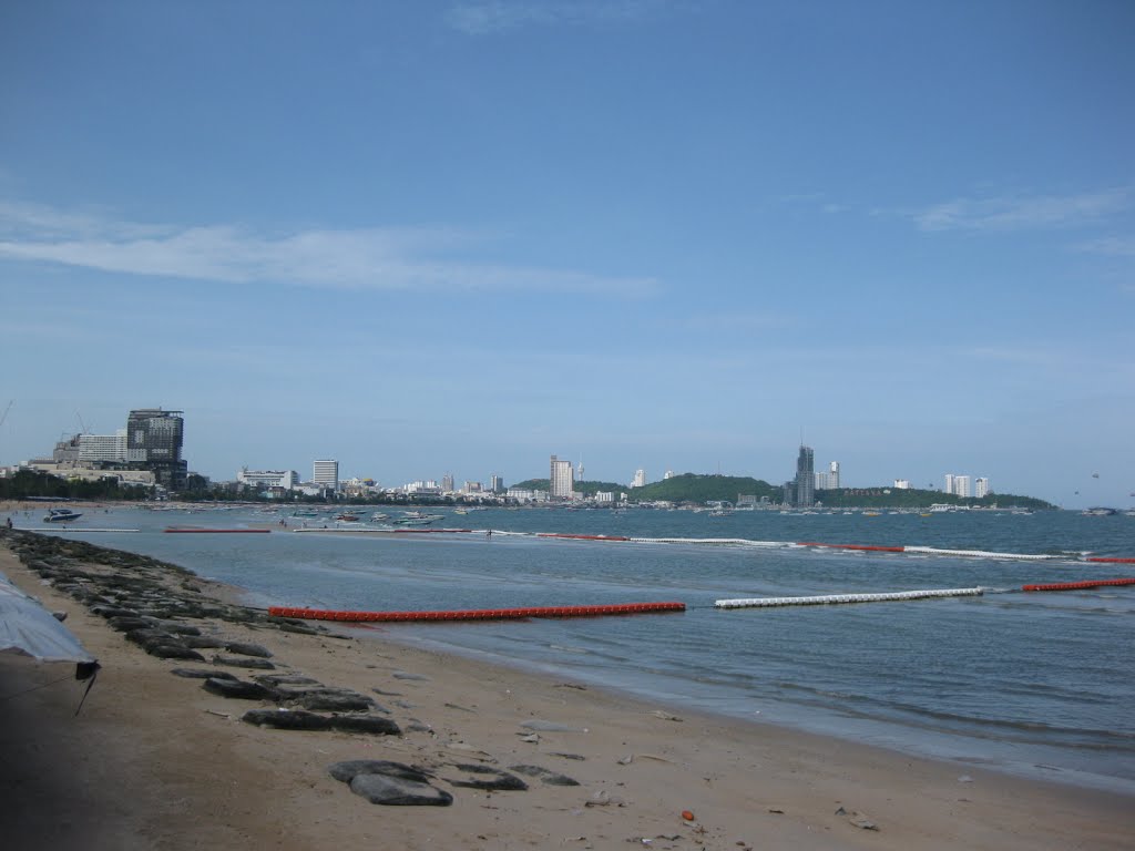 Pattaya Beach by Thomka Marton