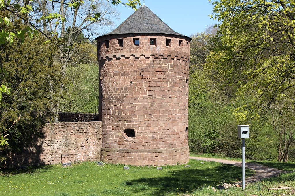 Illingen, Germany by Gyuráki Sanyi