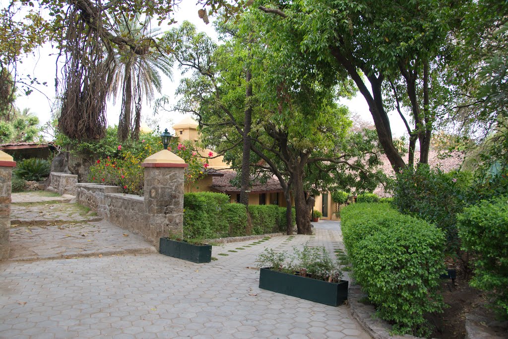 Connaught House, Mount Abu, Rajasthan. by Nicola e Pina Rajast…