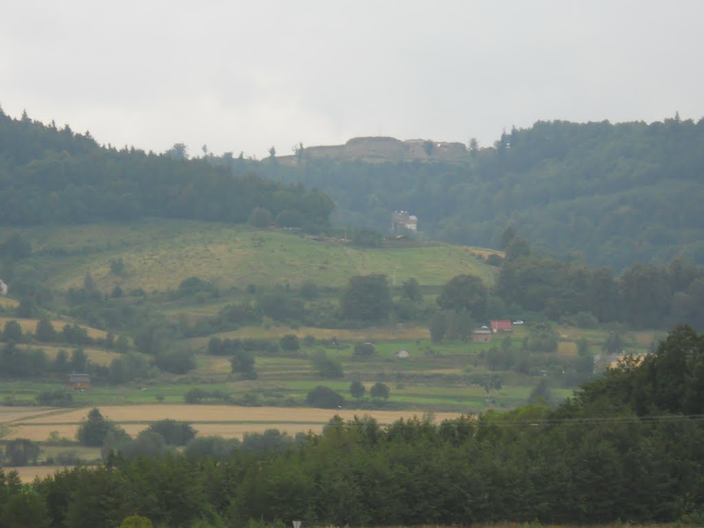 Srebrna Góra - you can see the fort from far away by Jerry Meijer