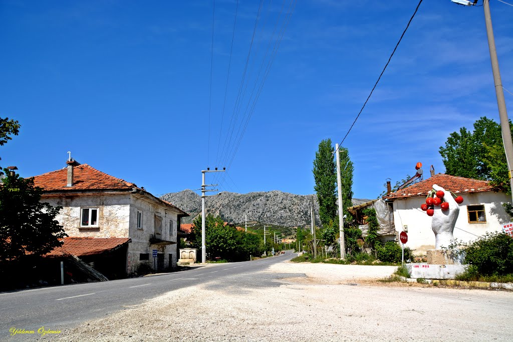 Yeşilbaşköy Köyü Ağlasun / Burdur by Yıldırım ÖZDEMİR