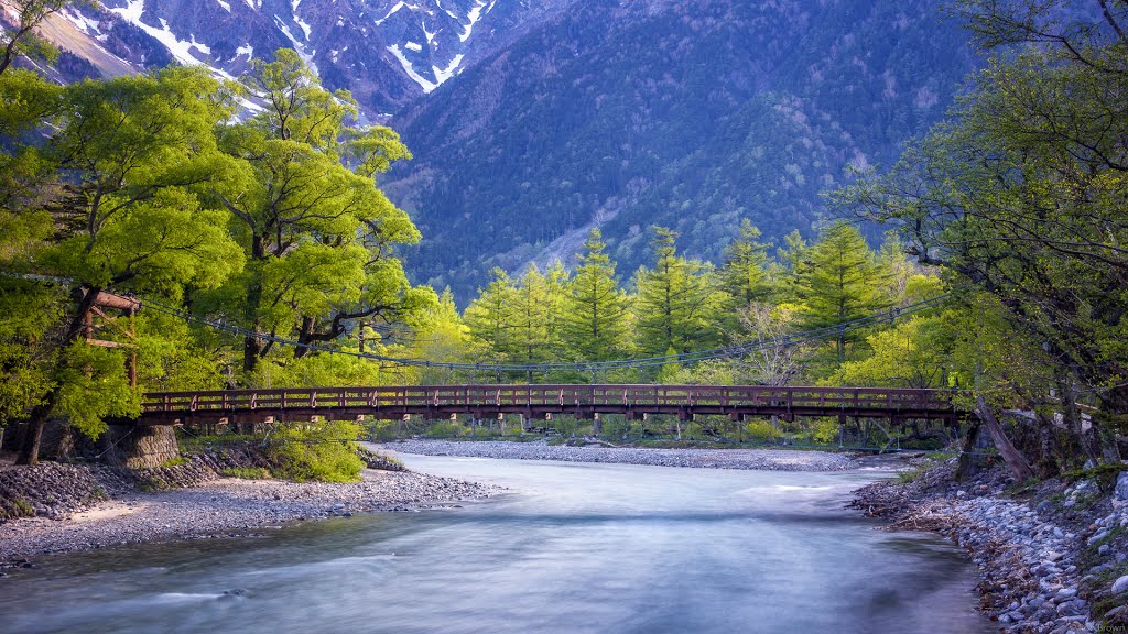 Located in Kamikochi is Kappa Bashi (Bridge), a beautiful bridge with an amazing backdrop of the Japan Alps. #kappabashi   #kamikochi   #cooljapan   #landscapephotography   #japan by Rob Brown (Brownie)