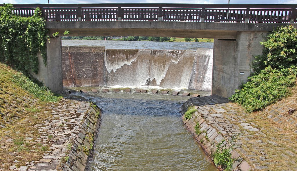 Weißenstadt Auslauf vom Weißenstädter See by Contessa