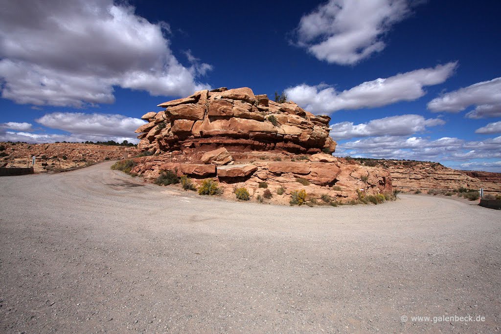 Moki Dugway by Thomas Galenbeck