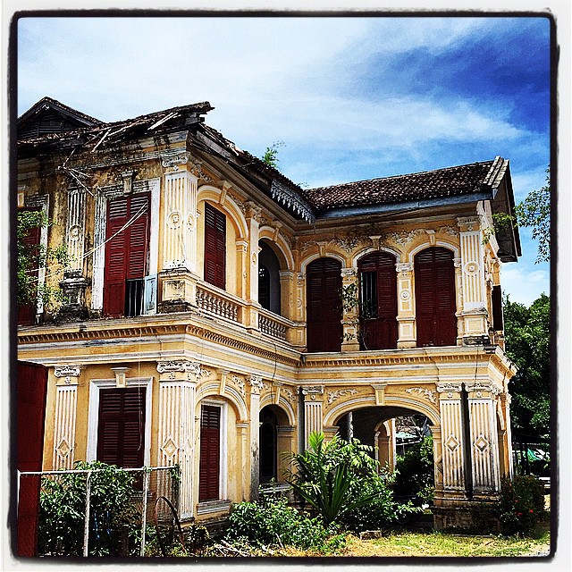 Sino-Portugese Building by Tim Laven