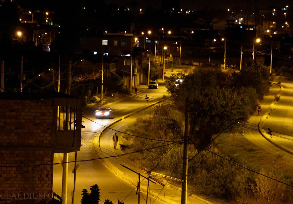 VIDA NA AV.IMBIRUÇU,CONTAGEM by claudiusfotos