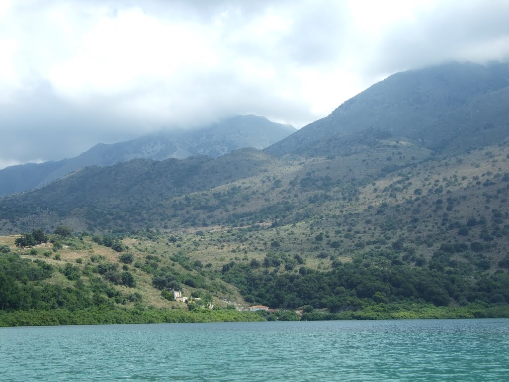 Georgioupoli, Greece by Maxim Vinokurov