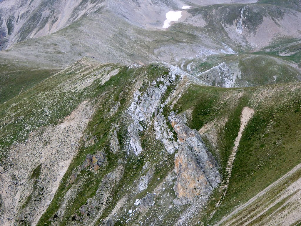 Puig d´Ombriaga desde el Pic de La Dona by Santi Usabiaga