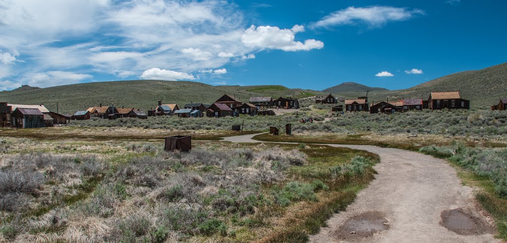 Bodie, Mono County, California, USA by Tormod Fauskrud