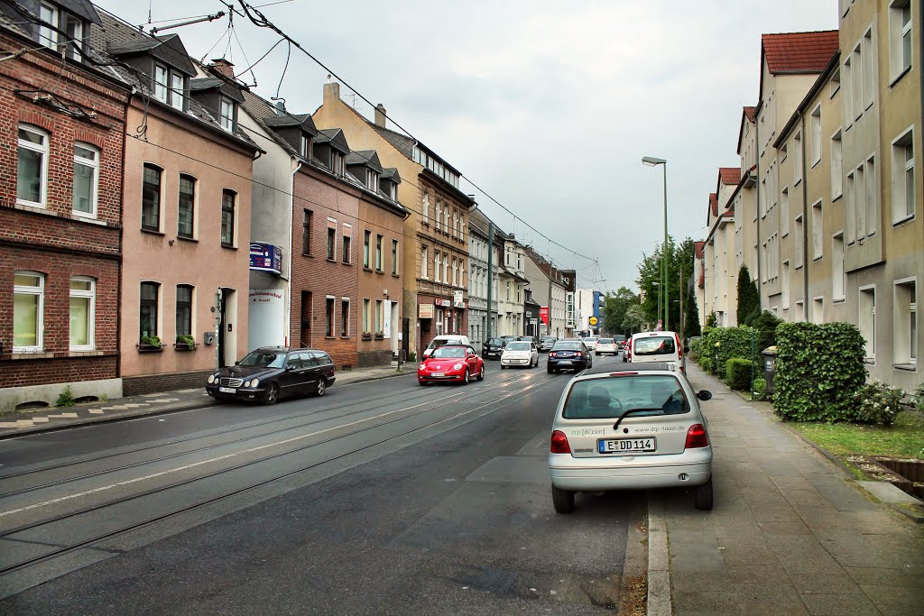 Steeler Str. (Essen-Steele) / 21.05.2015 by Daniil Bartholomae