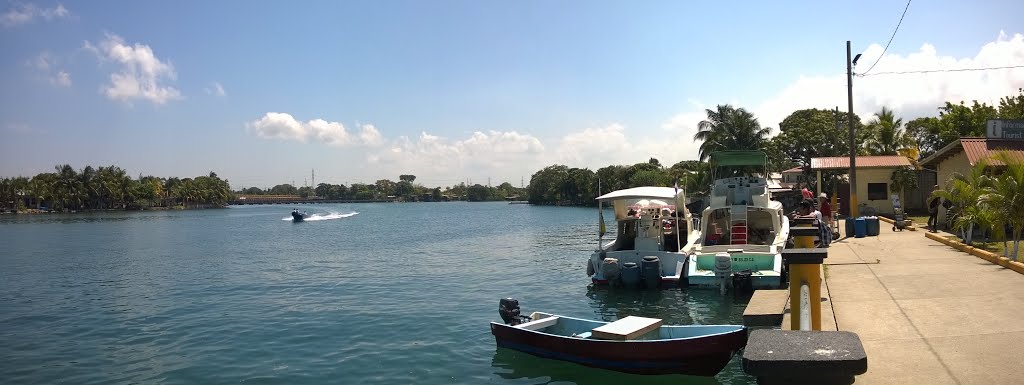 Puerto Cortez-Placencia Ferry by Drew Shuller