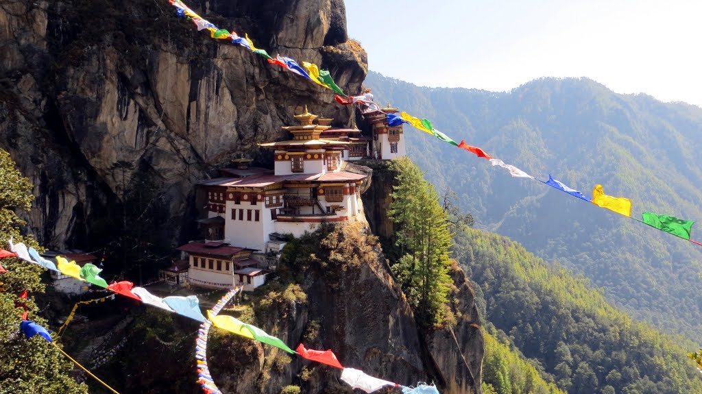 Tyger's Nest monastery, Bhutan by Alda230