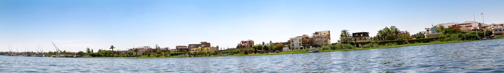 Al Bairat, Luxor, Luxor Governorate, Egypt by Максим Улитин