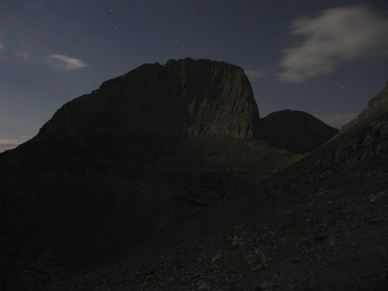 Midnight shot with fullmoon by Mario Piver