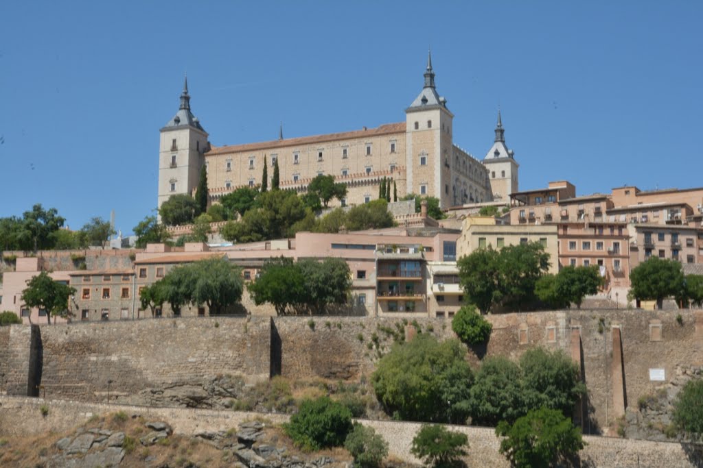 Toledo, Spain by Federico Jaramillo