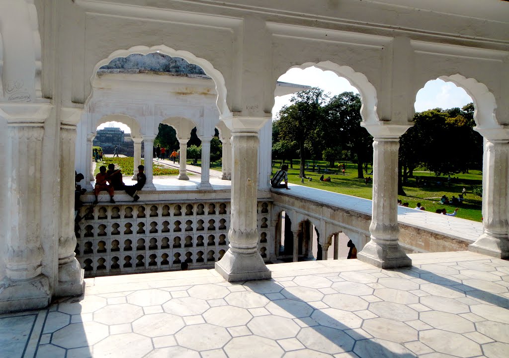 Shalimar Garden Lahore by Ali Raza