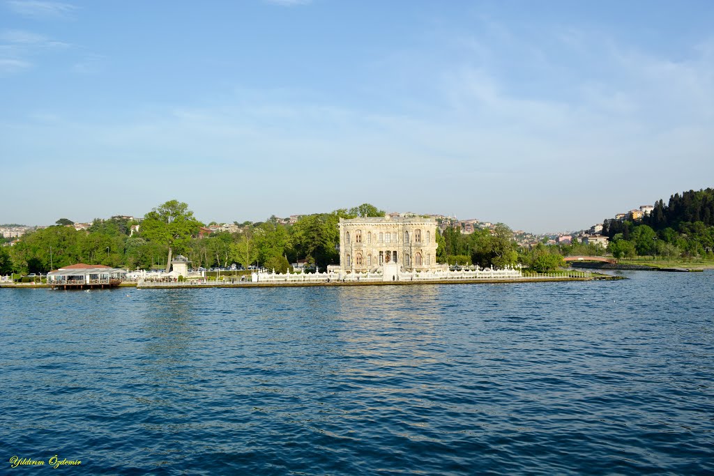 İstanbul Boğazı İstanbul by Yıldırım ÖZDEMİR