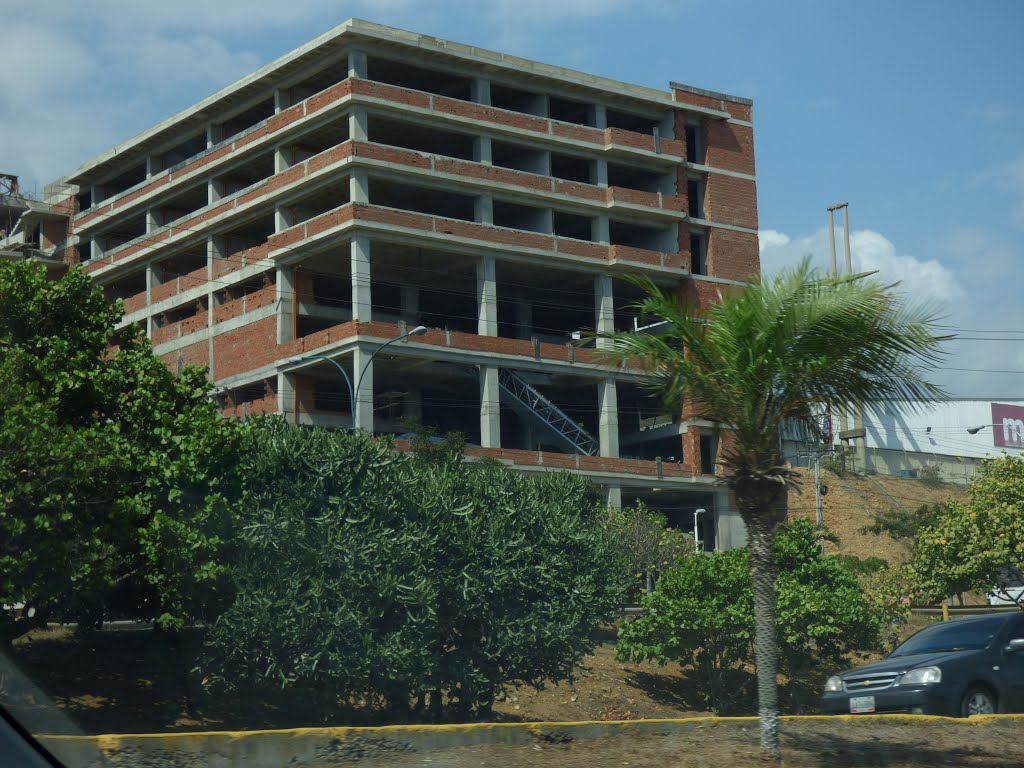 Avance de construcción Centro Plaza La Mar 2015 by Alfredo Guánchez V