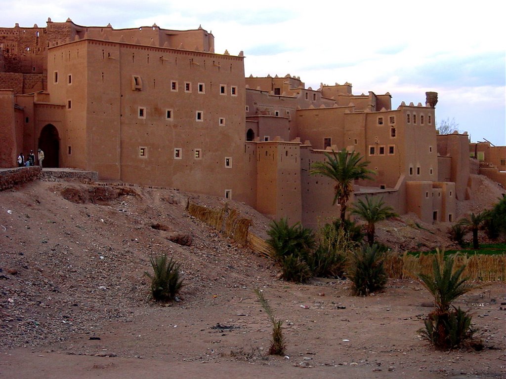 Ouarzazate : Kasbah de Taourirt by Peter Connolly