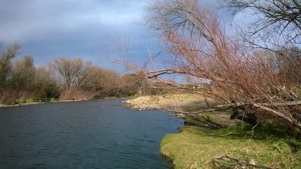 Río by Claudio Leonel Siado…