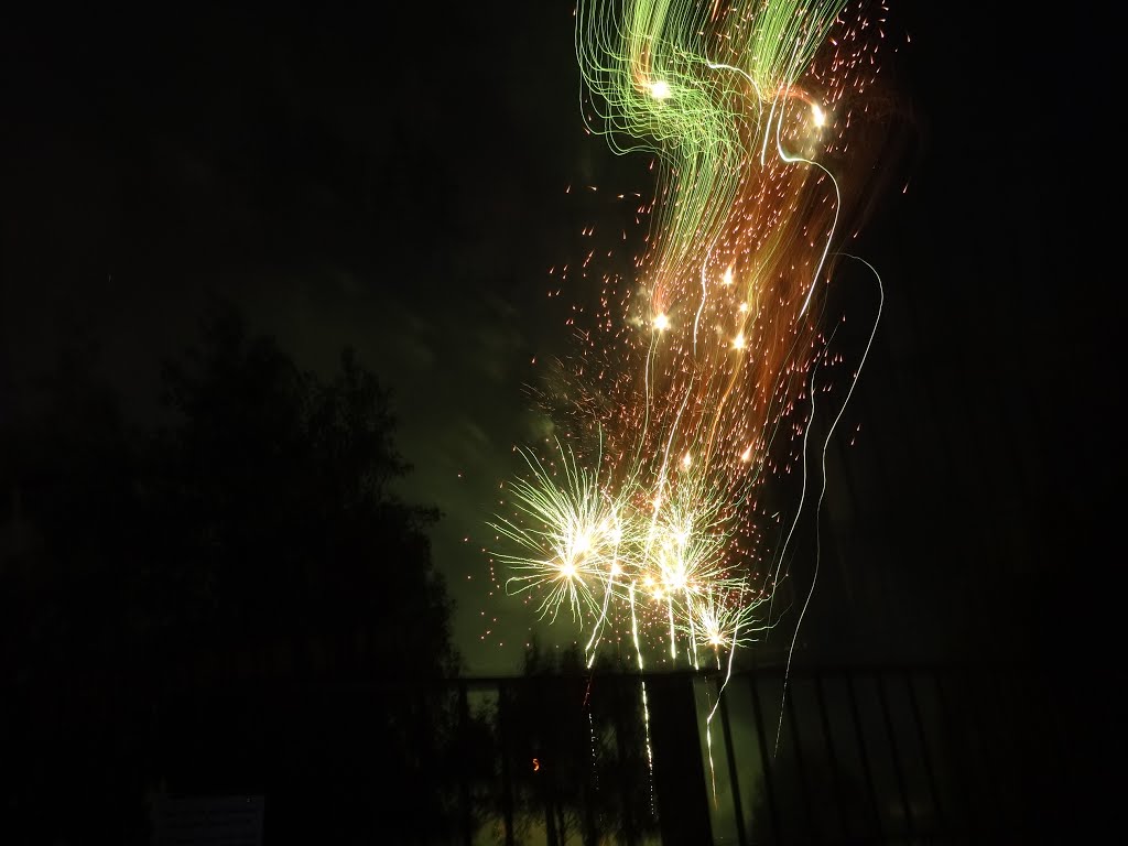 Feux sur l'île by Jean-Pierre Pourcine…